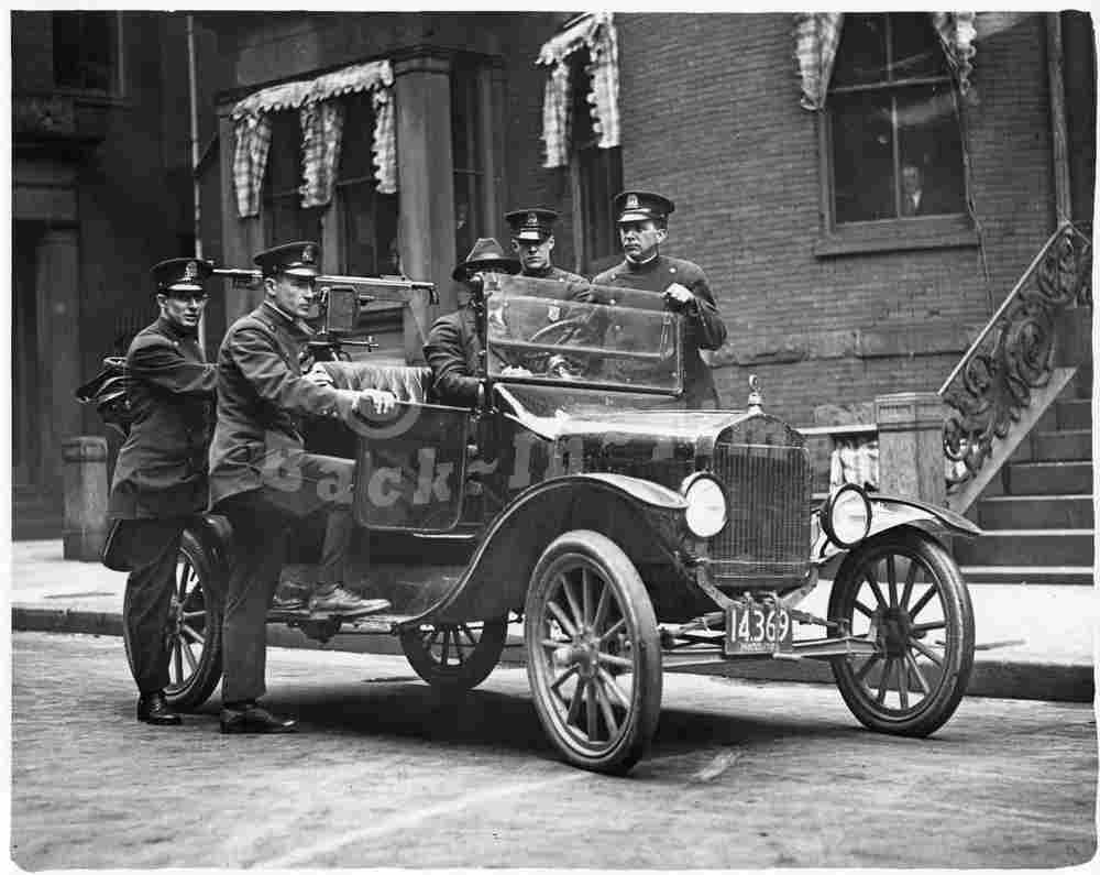 Boston, MA PD - Pemberton Square Station Machine Gun Squad - 1921 - large